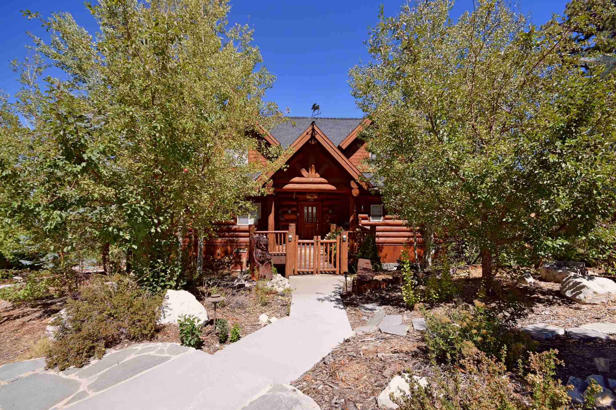 Big Bear Cabin Rentals - The Castle Glen Estates Neighborhood