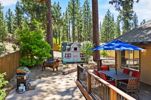 Big Bear Cabin - BraveBull - 0003