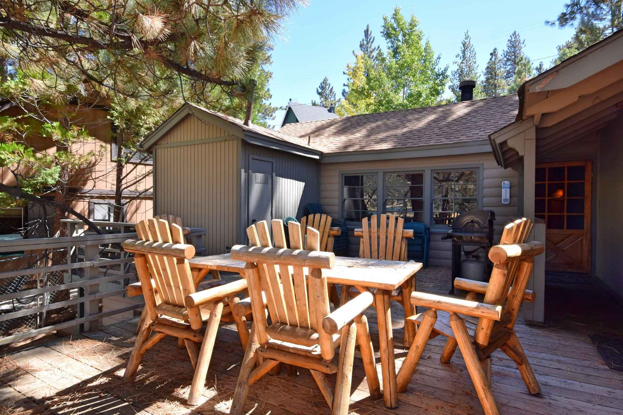 Big Bear Cabin - Cozy Lakefront - 21