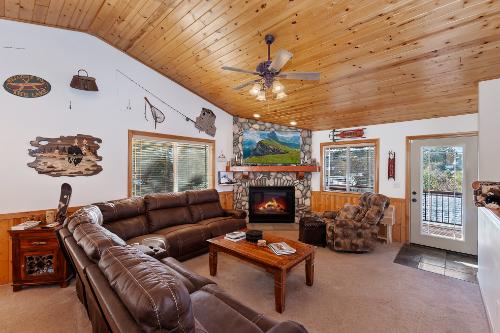 Big Bear Cabin - MoonlightEscape - 0002