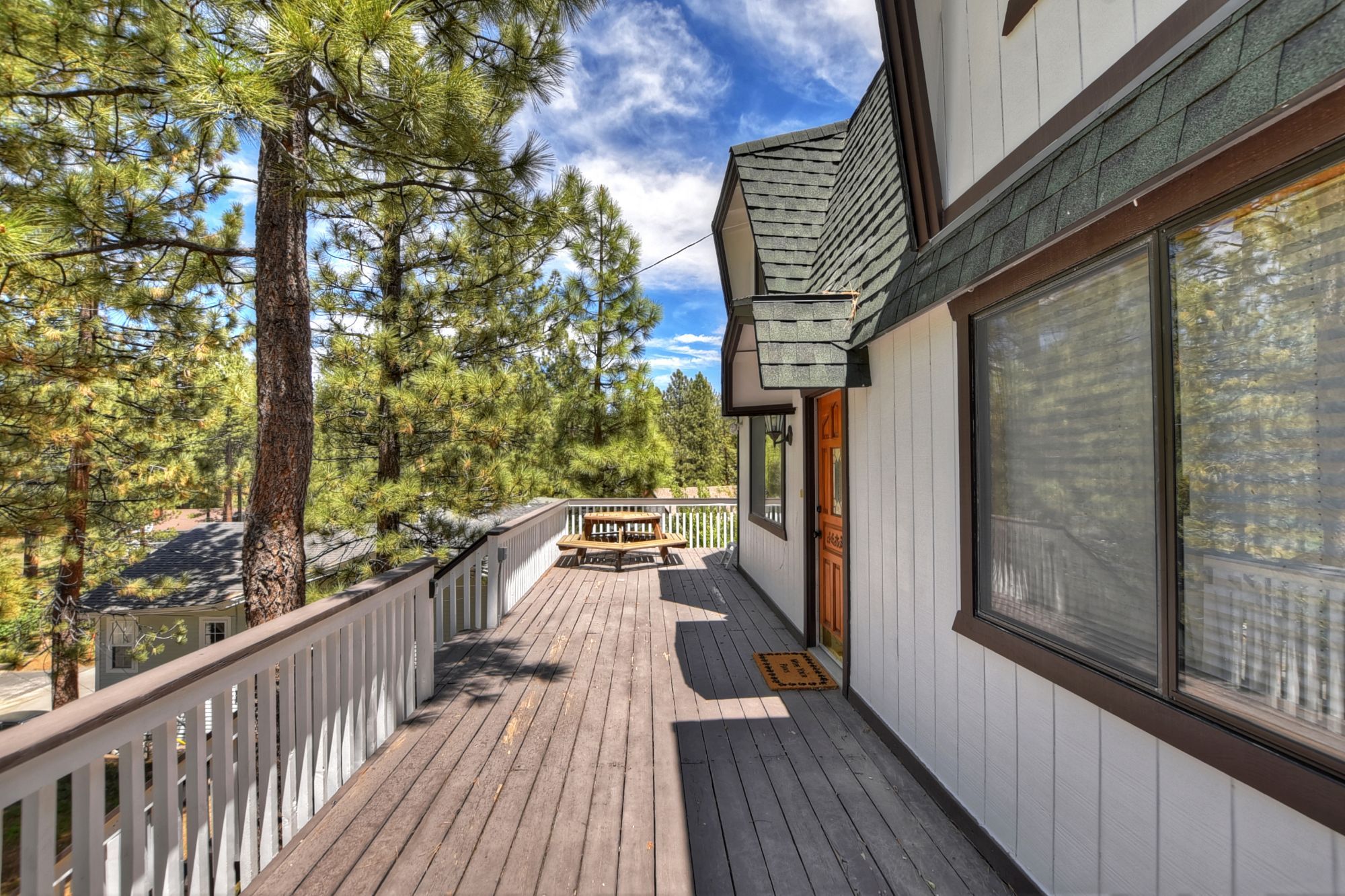 Big Bear Cabin - The Mountain Treehouse - 22