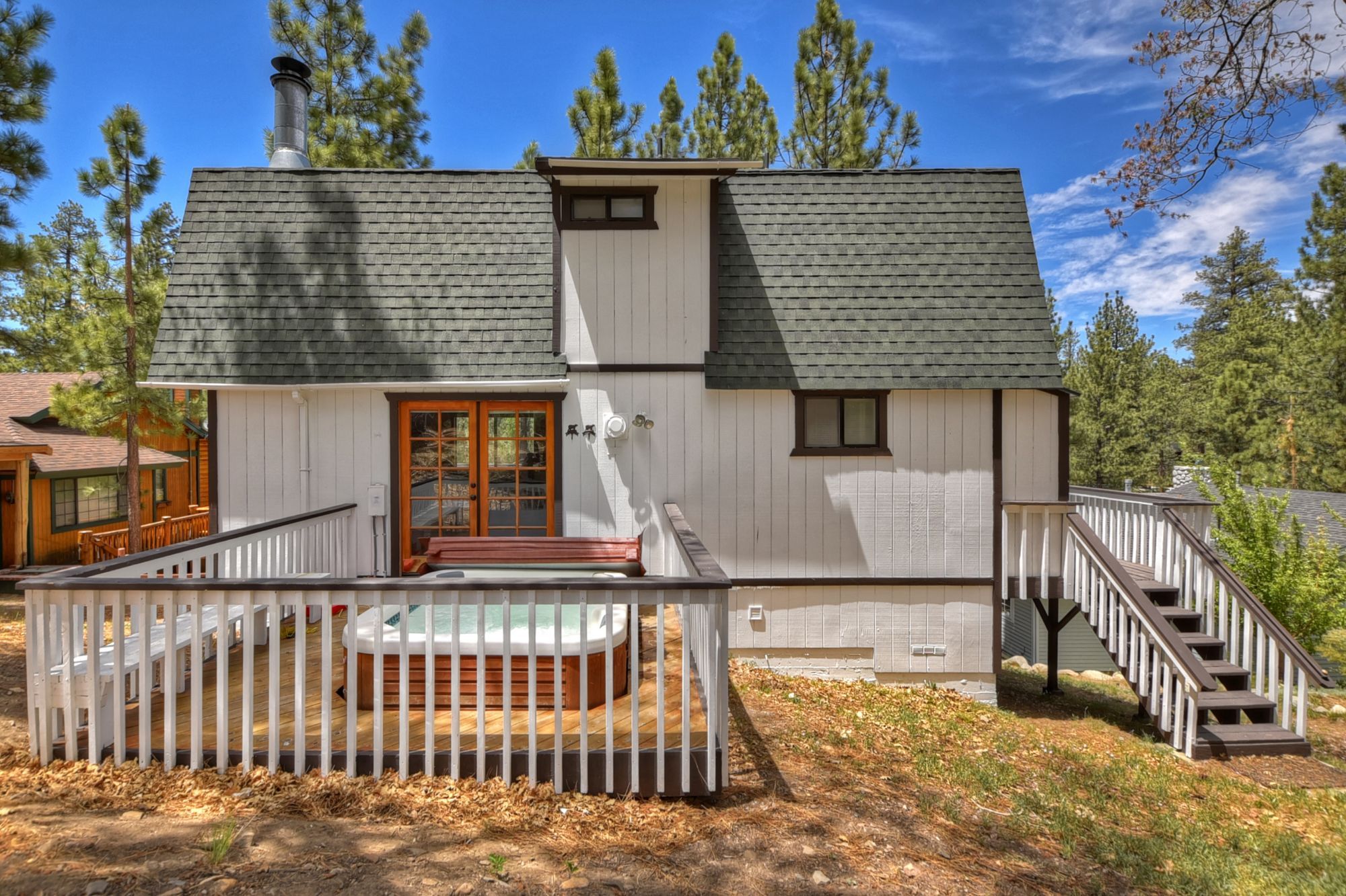 Big Bear Cabin - The Mountain Treehouse - 25