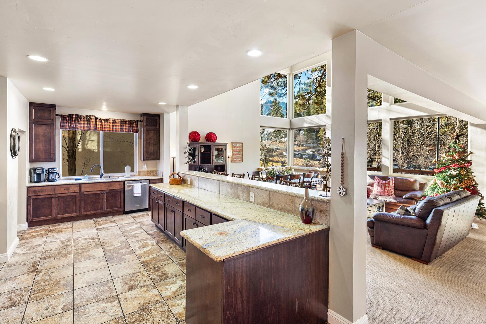 Big Bear Cabin - Wolf Creek Luxury Estate - 23